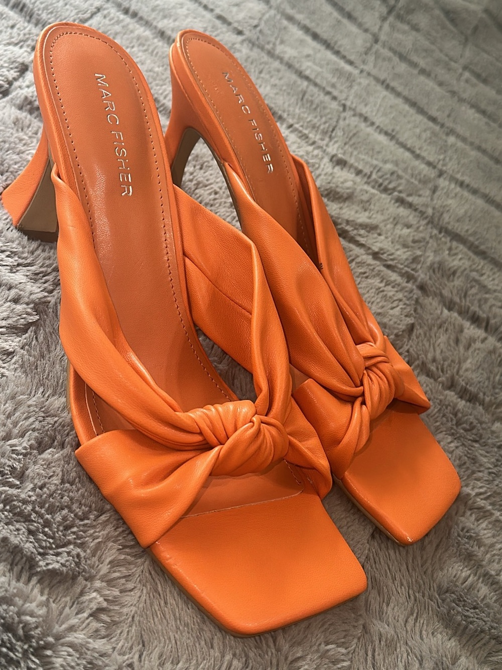 Marc Fisher Orange Knotted Square-Toe Mules (shoe26)